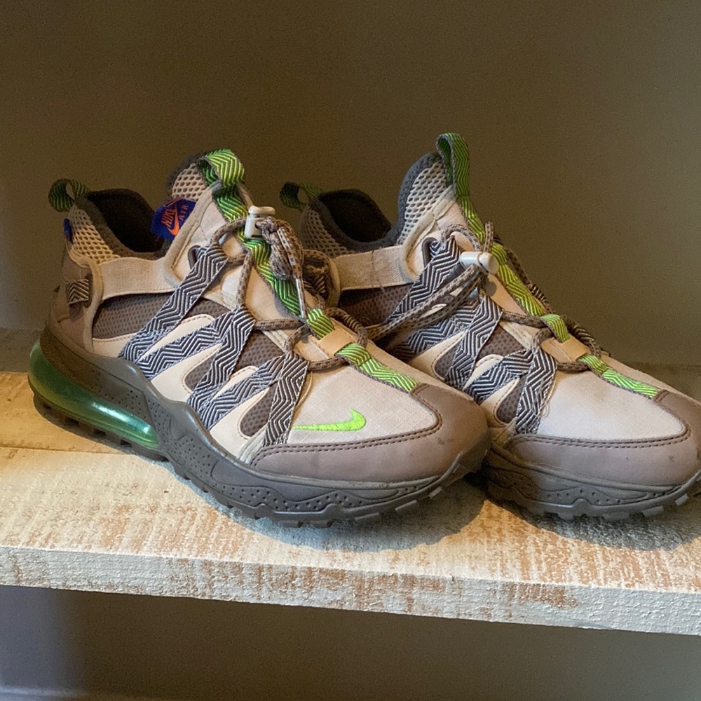 Mens Nike 270